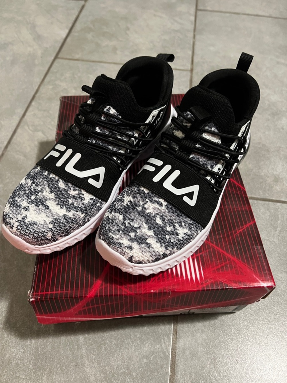Fila Fantastiq 2 Winter Camo Kids Black & White Knit Slip-On Athletic Sneakers